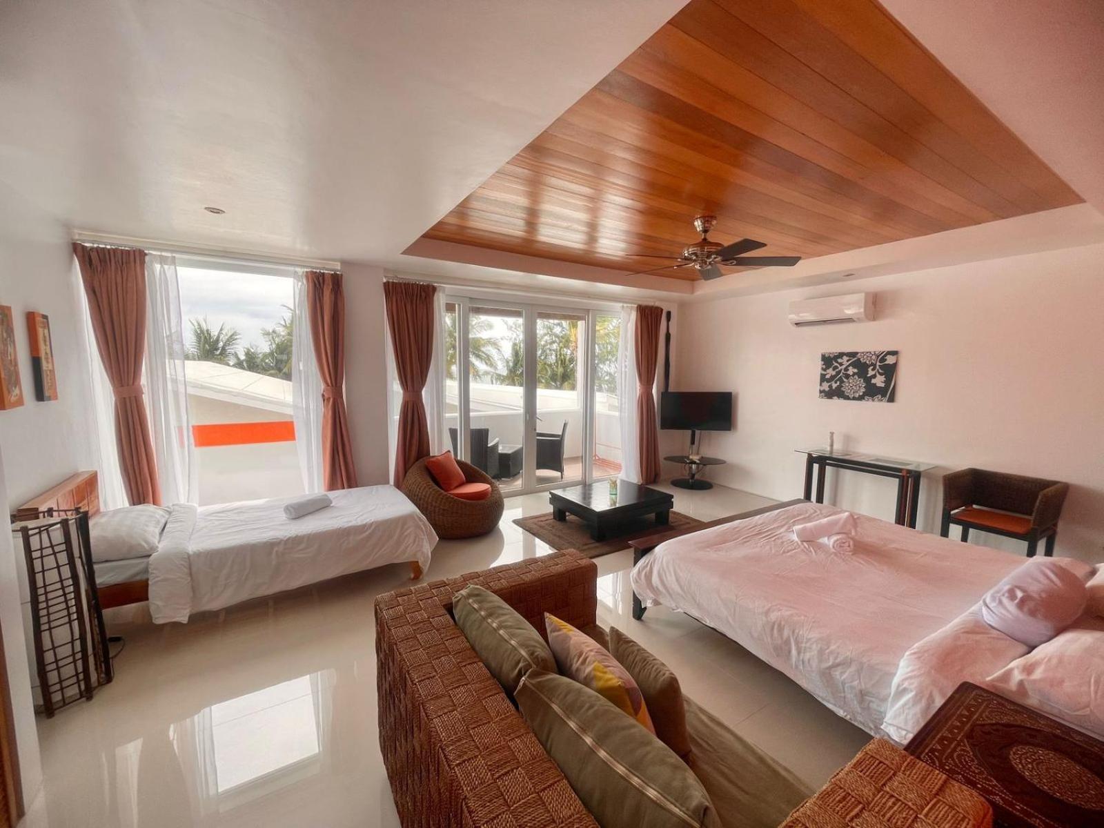 Calypso Beach And Dive Resort Manoc-Manoc Bagian luar foto