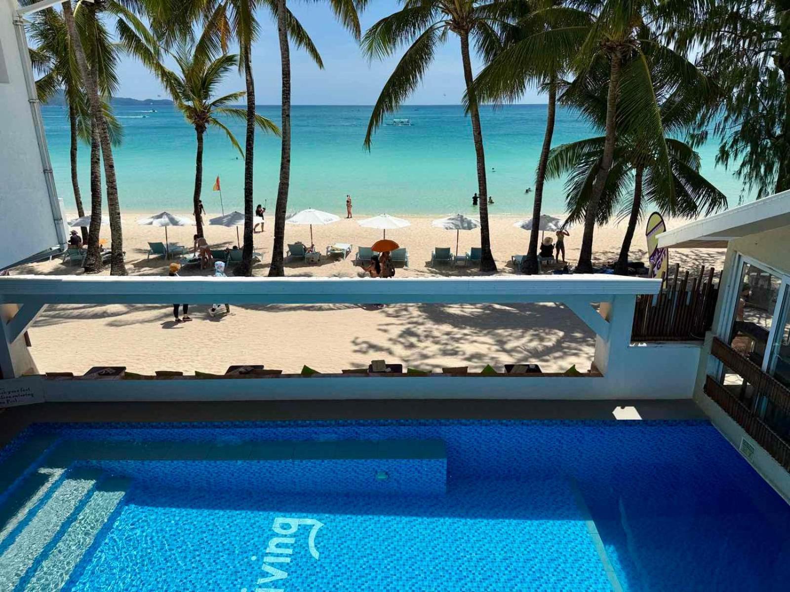 Calypso Beach And Dive Resort Manoc-Manoc Bagian luar foto